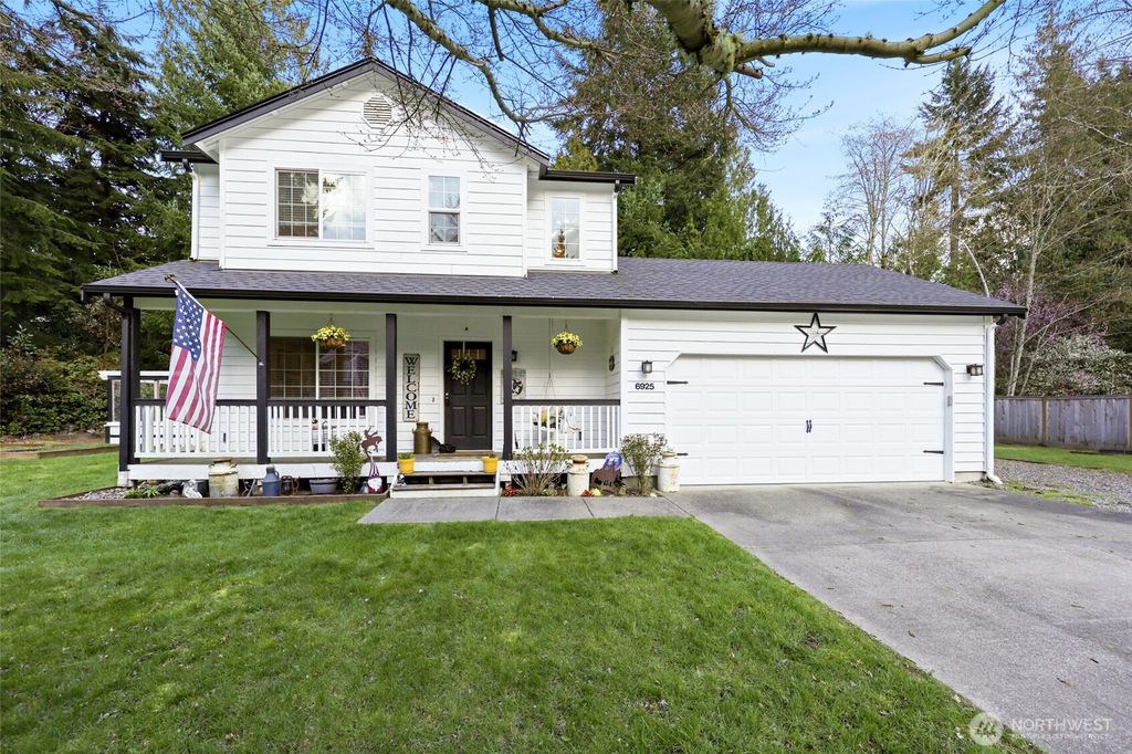 Photo of 6925 E Filmore Street, Port Orchard, WA 98366 (MLS # 2497525)