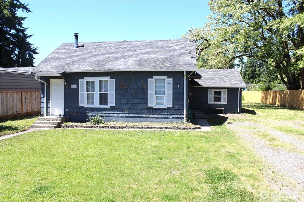 Photo of 18343 Albany Street SW, Rochester, WA 98579 (MLS # 2479776)