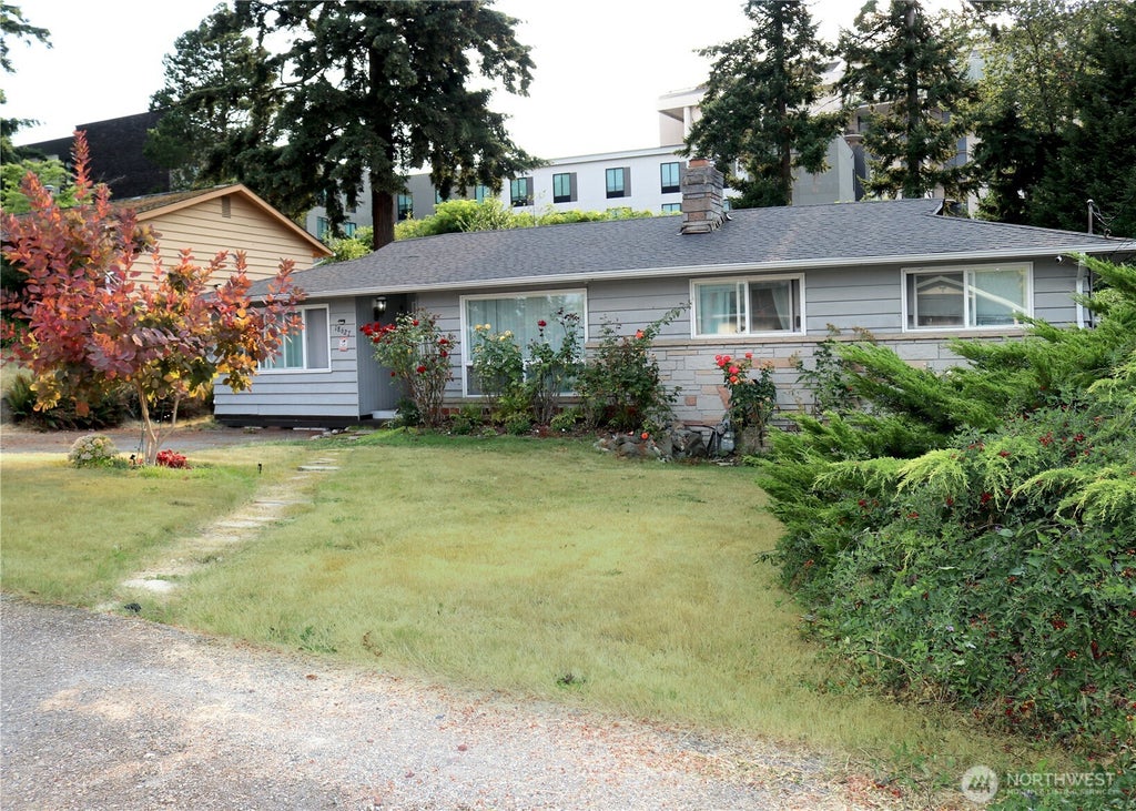 Photo of 18627 32nd Avenue S, SeaTac, WA 98188 (MLS # 2570204)