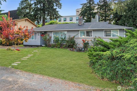 Photo of 18627 32nd Avenue S, SeaTac, WA 98188 (MLS # 2570204)