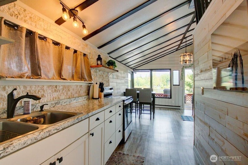 1419 150th Place NW