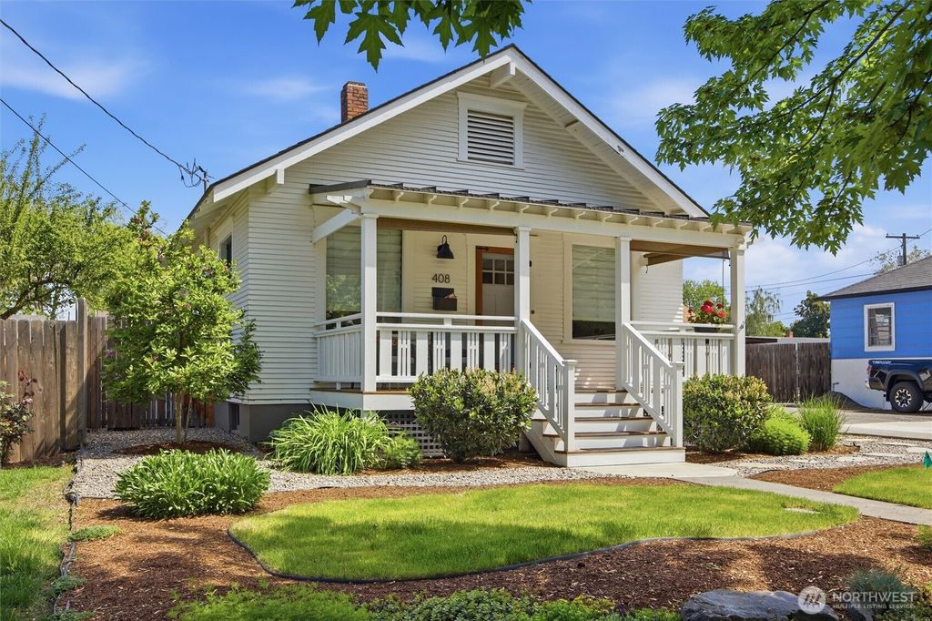 Photo of 408 N Division Street, Walla Walla, WA 99362 (MLS # 2517629)
