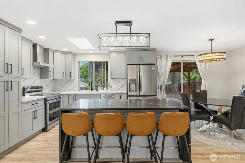 11212 NE 145th Street