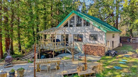 Photo of 1525 Columbia Vista Drive, Point Roberts, WA 98281 (MLS # 2500768)