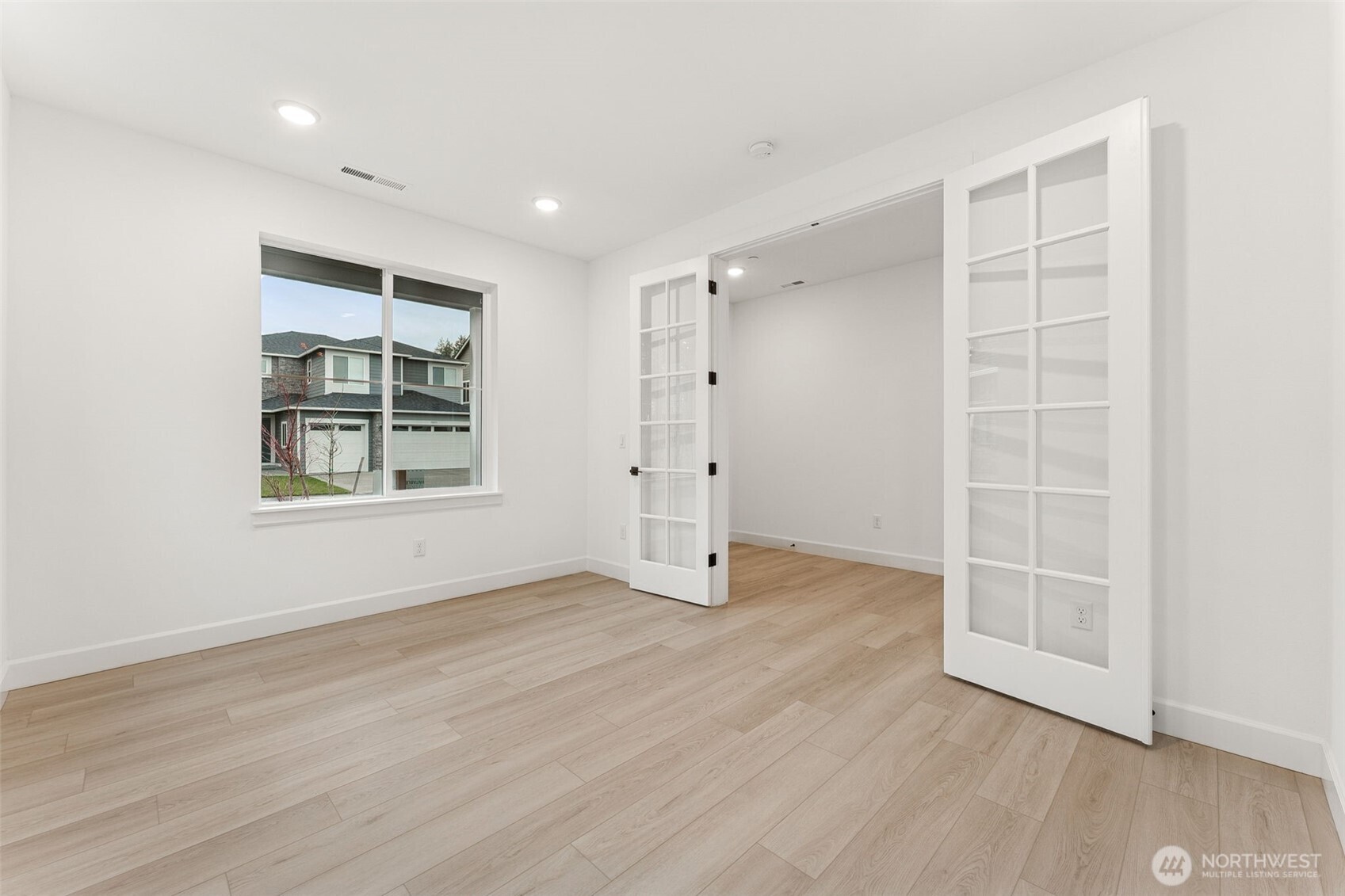 18019 139th Place E 19