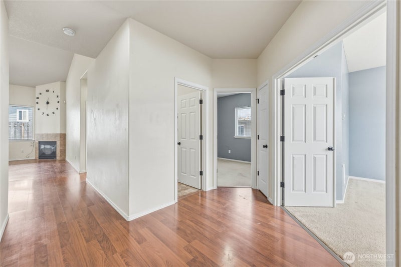 90 Glen Gate Loop