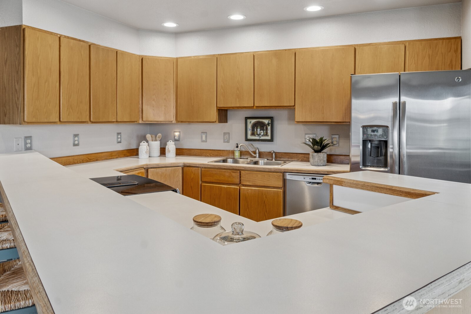 575 Kahkwo Court SE