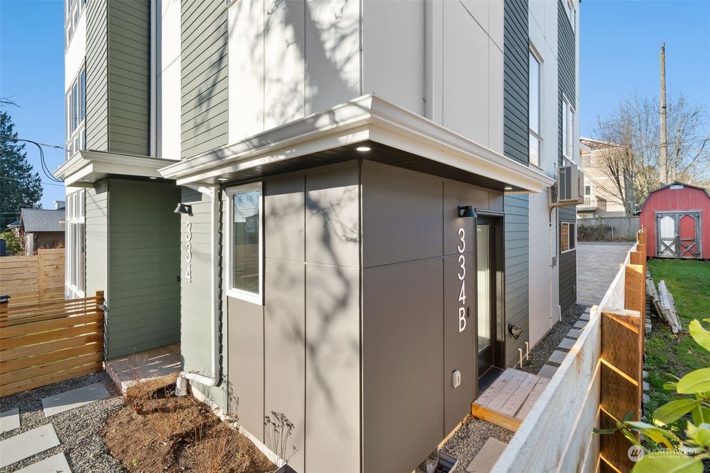 Photo of 334 N 101st Street #B, Seattle, WA 98133 (MLS # 2321577)