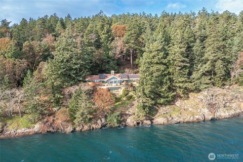 Photo of 1687 1689 Spring Point Rd Rd, Orcas Island, WA 98243 (MLS # 2460740)