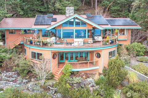 Photo of 1687 1689 Spring Point Rd Rd, Orcas Island, WA 98243 (MLS # 2460740)