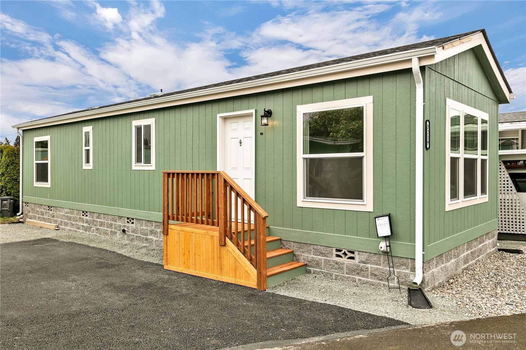 3219 S 181st Place 127