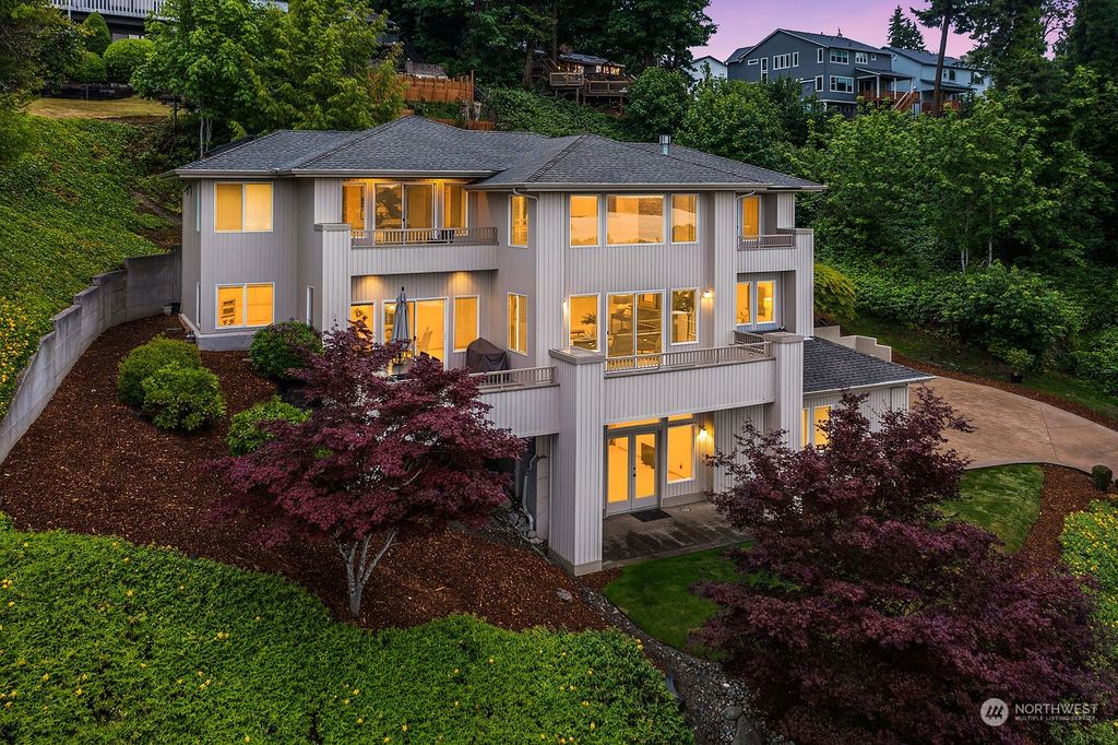 Photo of 7728 111th Place SE, Newcastle, WA 98056 (MLS # 2059907)