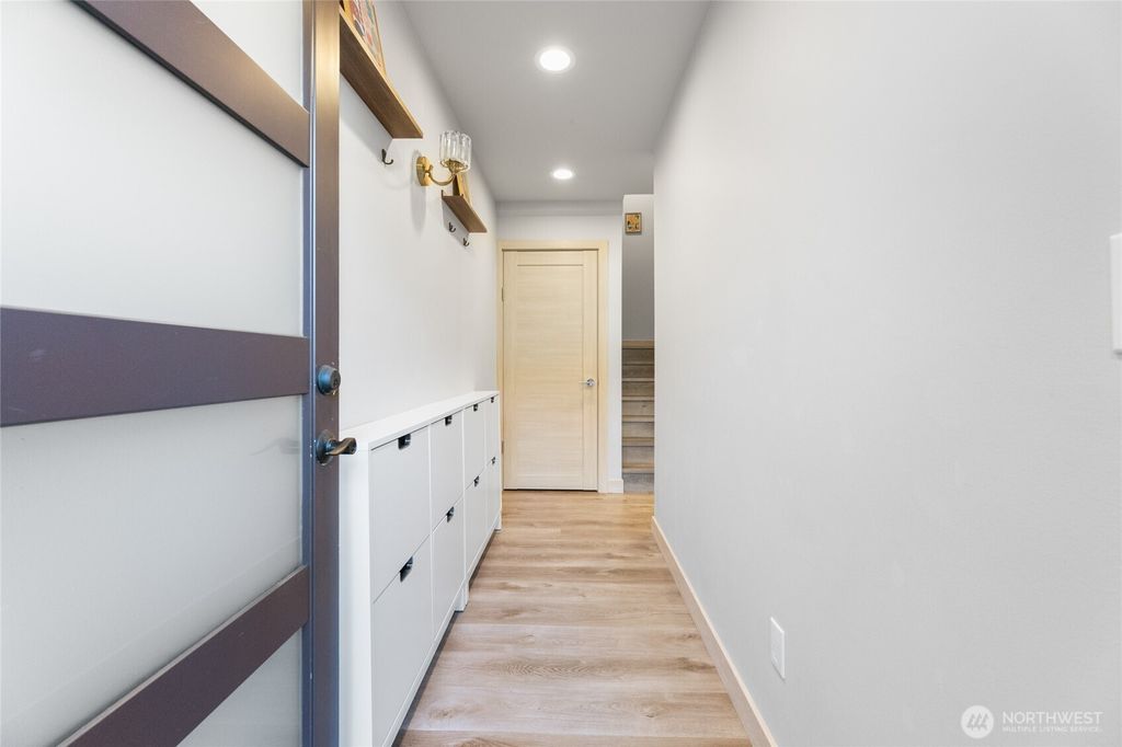 Photo of 814 NW 54th St St #A, Seattle, WA 98107 (MLS # 2470067)