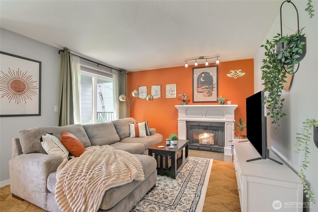 Photo of 20320 Bothell Everett Hwy #D102, Bothell, WA 98012 (MLS # 2500548)