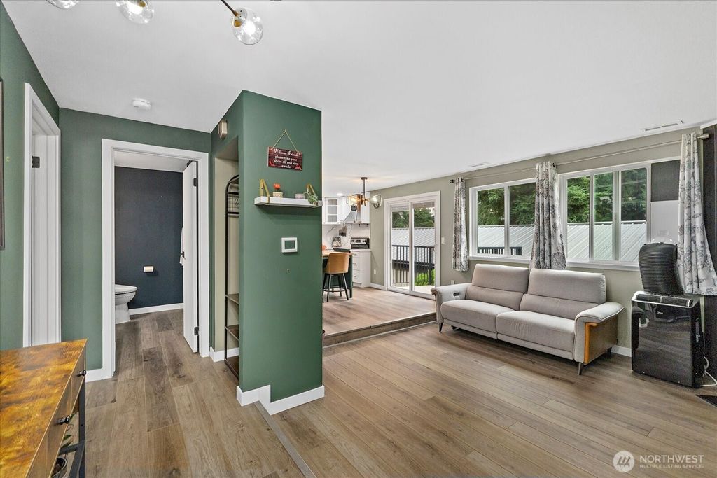 Photo of 12716 NE 120th Street #H-7, Kirkland, WA 98034 (MLS # 2489547)