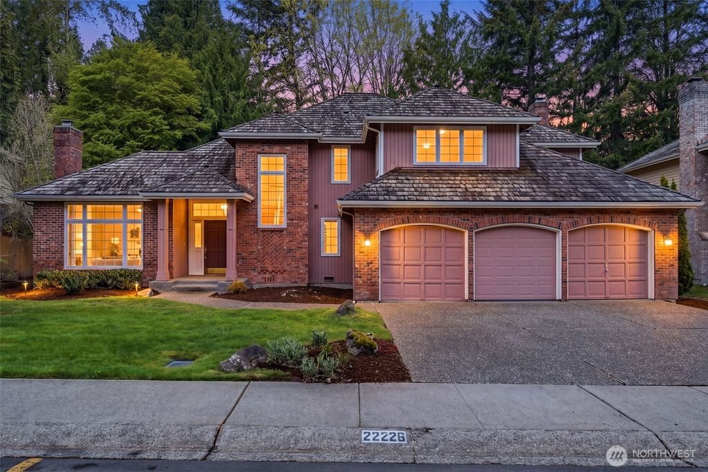 Photo of 22226 NE 19th Street, Sammamish, WA 98074 (MLS # 2510461)