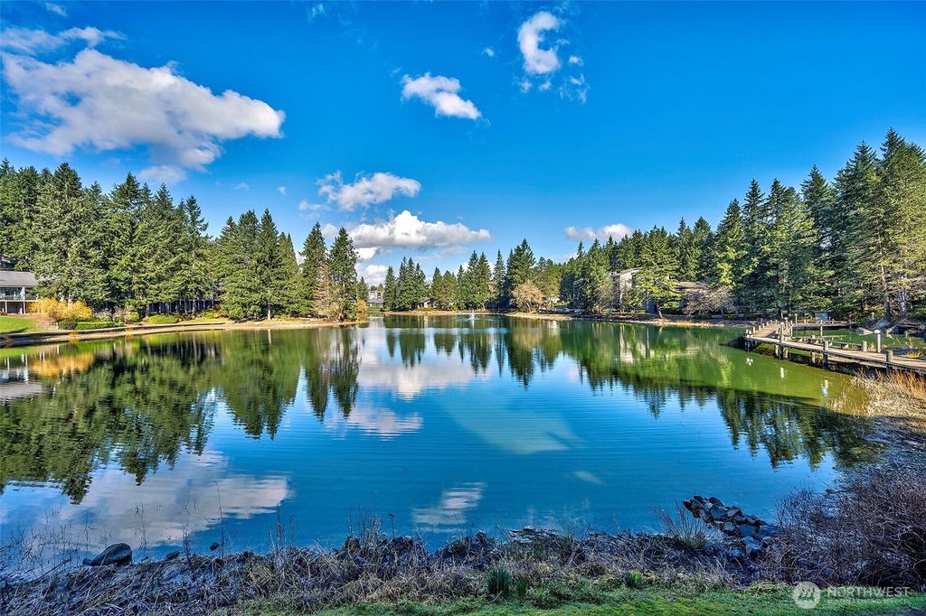 Photo of 13872 NE 60th Way #114, Redmond, WA 98052 (MLS # 2494888)