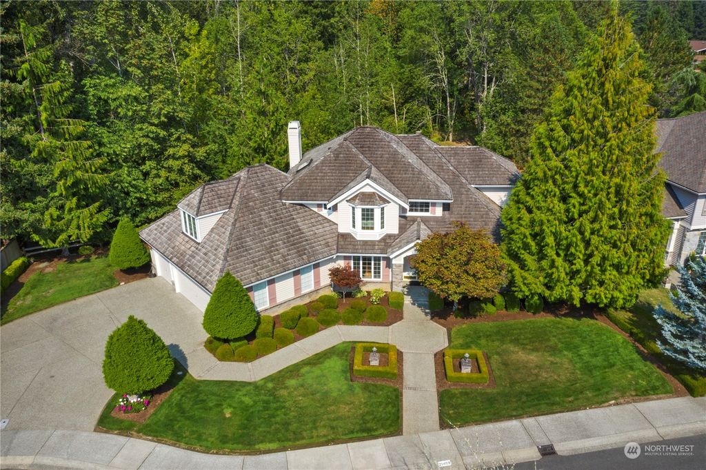 Photo of 21408 SE 33rd Place, Sammamish, WA 98075 (MLS # 1991636)