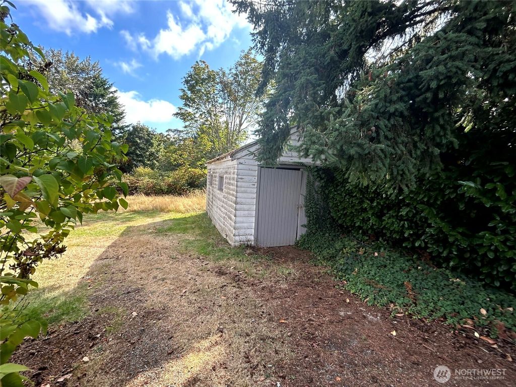 Photo of 16226 51st Avenue S, Tukwila, WA 98188 (MLS # 2430801)