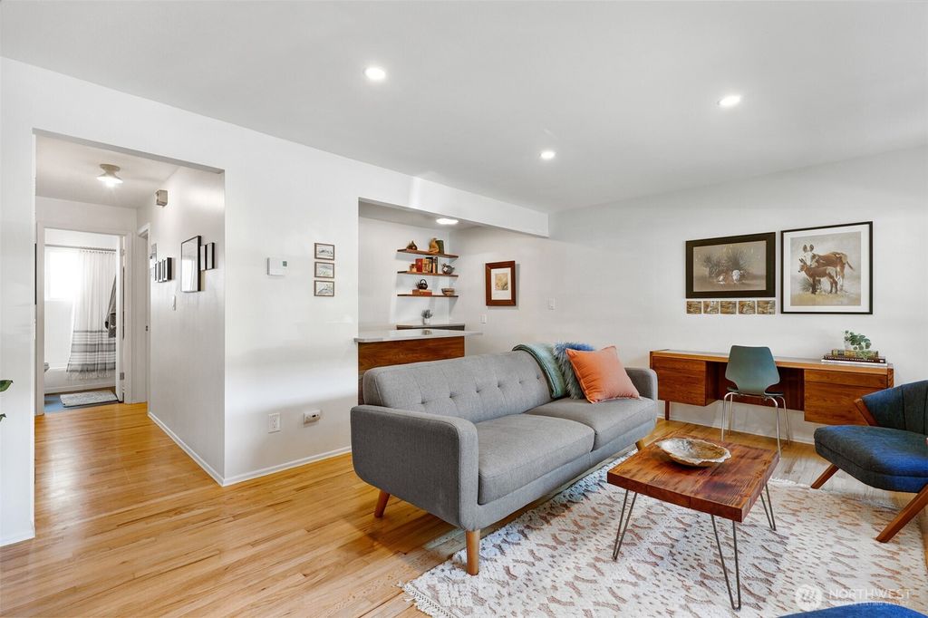 Photo of 4710 Dayton Avenue N #2, Seattle, WA 98103 (MLS # 2515317)