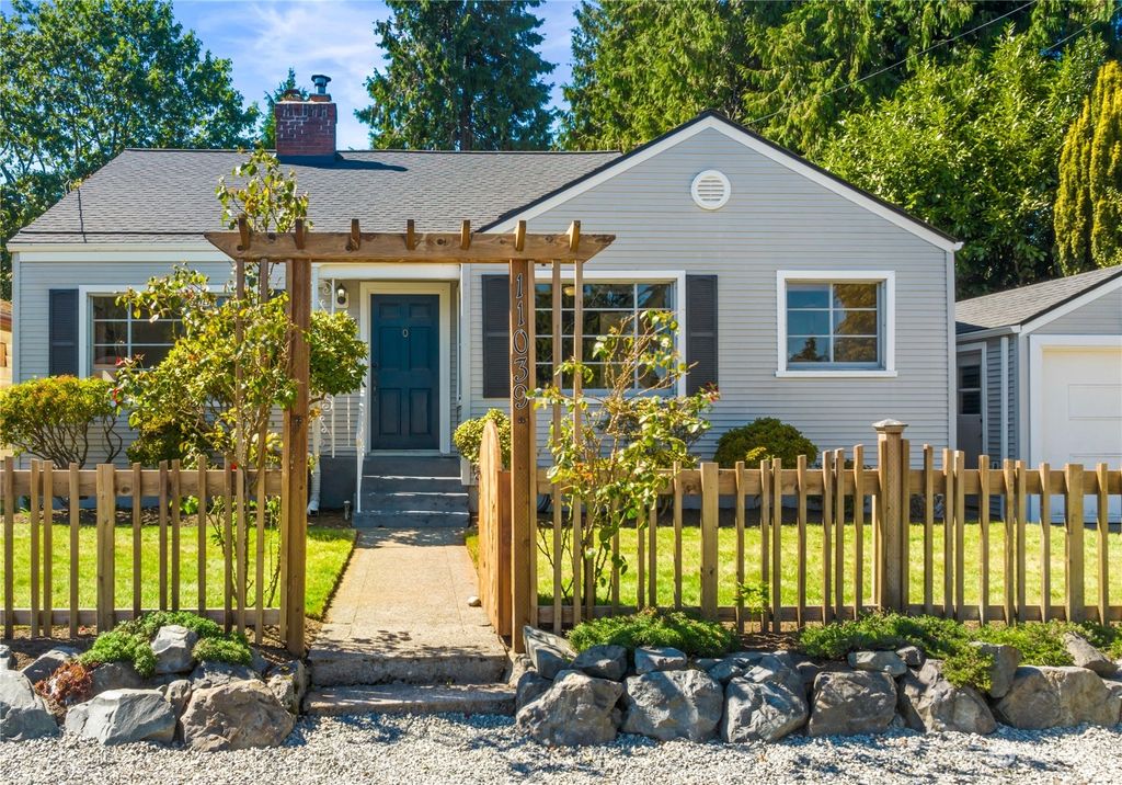 Photo of 11039 Dayton Avenue N, Seattle, WA 98133 (MLS # 2280576)