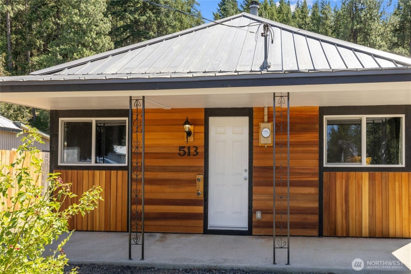 513 Marie Avenue