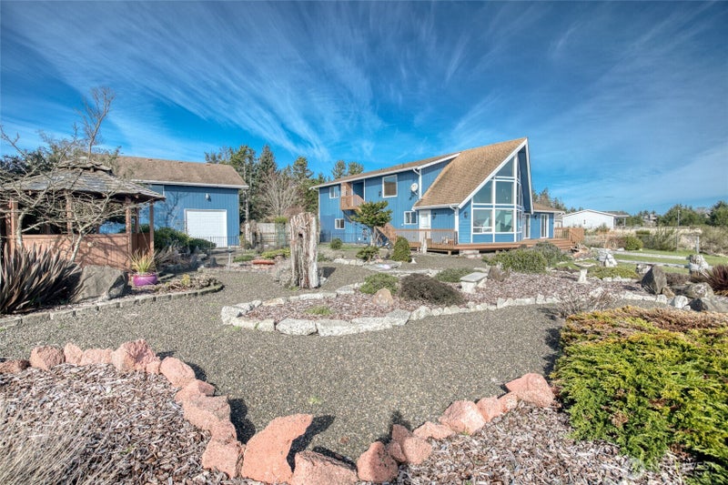 288 Sunrise Avenue SE