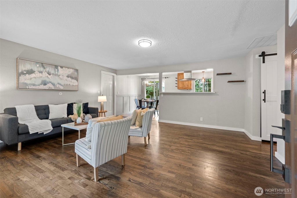 Photo of 5830 176th Street SW, Lynnwood, WA 98037 (MLS # 2592059)