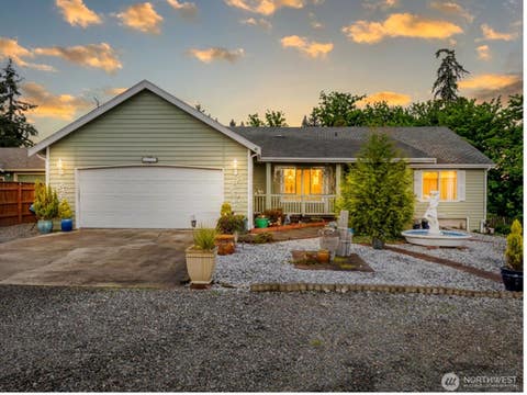 Photo of 9923 74th Avenue E, Puyallup, WA 98373 (MLS # 2561098)
