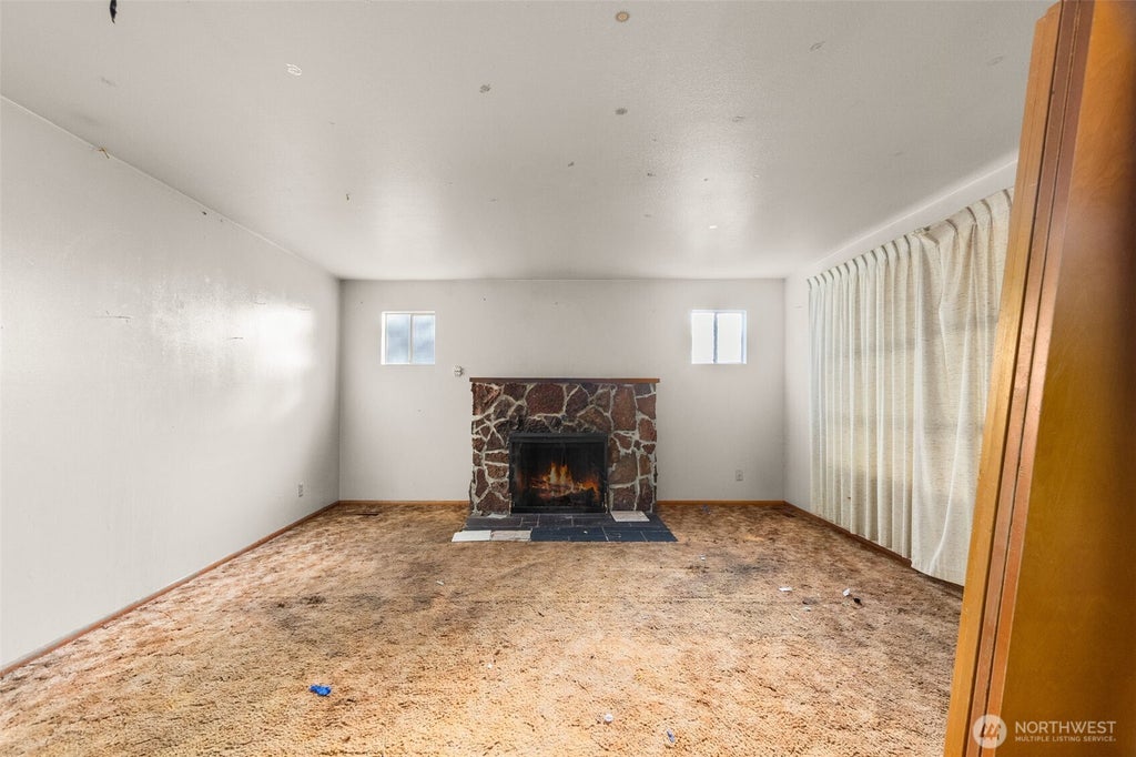 Photo of 614 11th Avenue SE, Olympia, WA 98501 (MLS # 2582941)