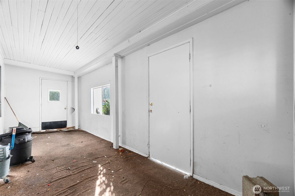 Photo of 614 11th Avenue SE, Olympia, WA 98501 (MLS # 2582941)