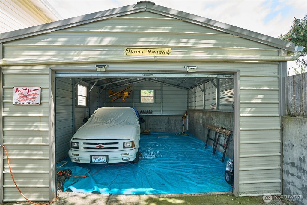 Photo of 22617 108th Ave SE, Kent, WA 98031 (MLS # 2515053)