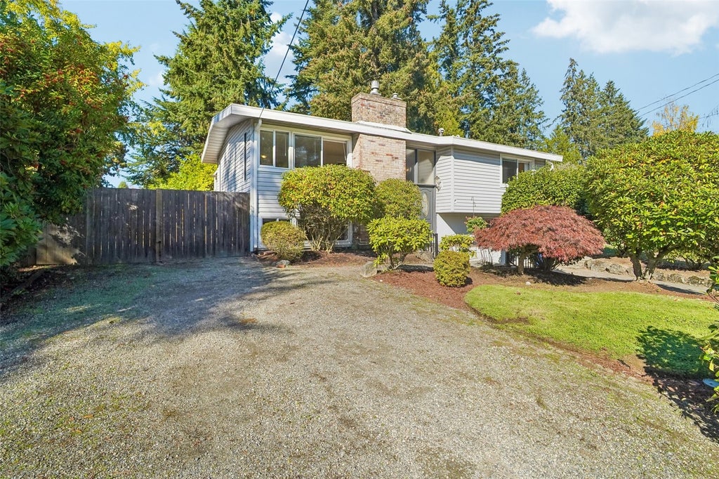Photo of 16246 NE 1st Street, Bellevue, WA 98008 (MLS # 2595518)