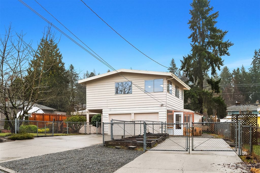 Photo of 23401 66th Avenue W, Mountlake Terrace, WA 98043 (MLS # 2192819)