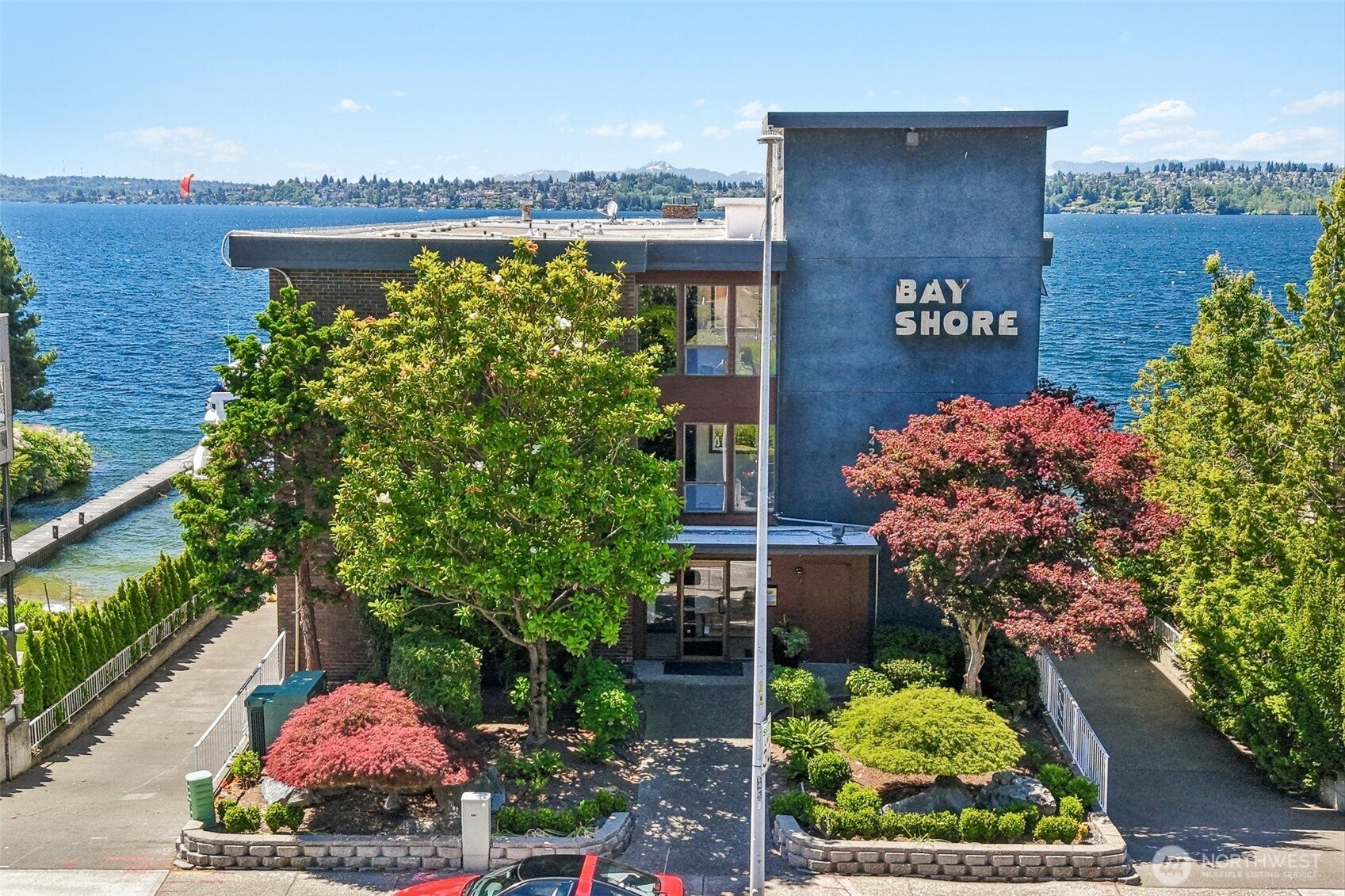6421 Lake Washington Boulevard NE 301