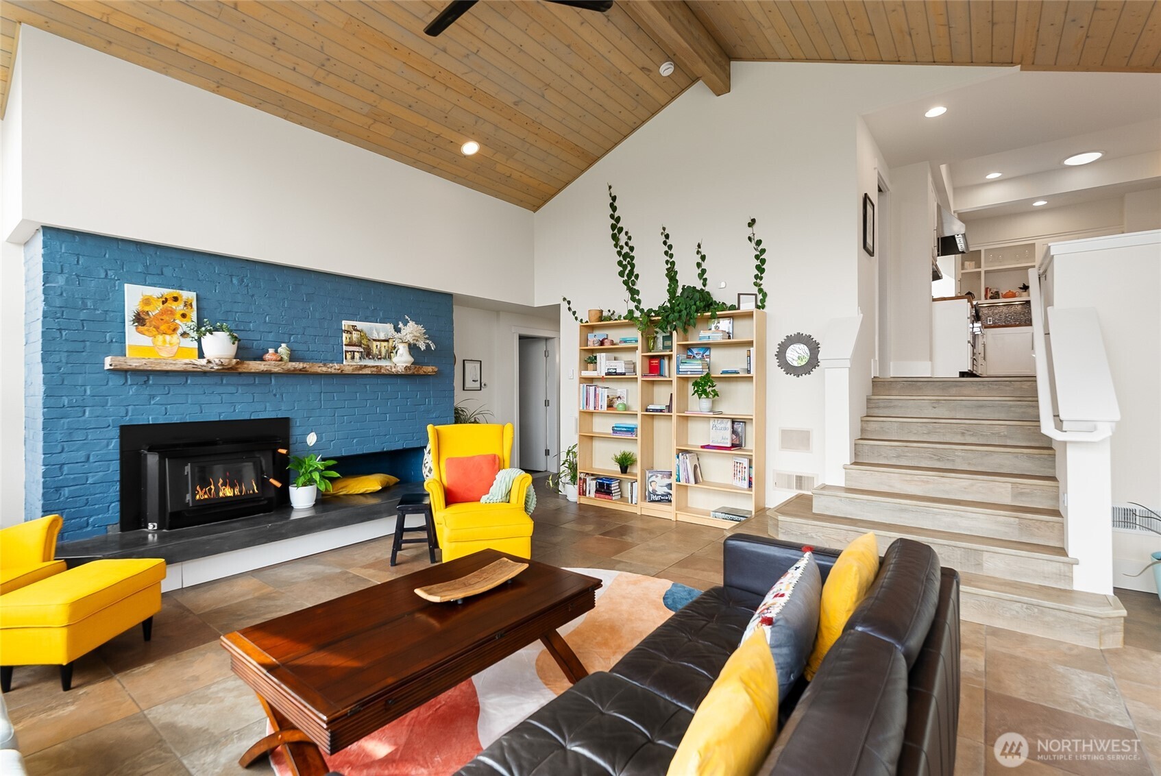 3910 Cliffside Drive