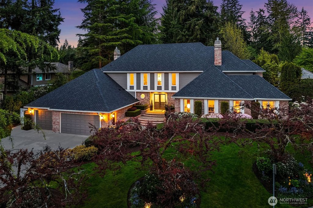 Photo of 3430 126th Avenue NE, Bellevue, WA 98005 (MLS # 2344881)