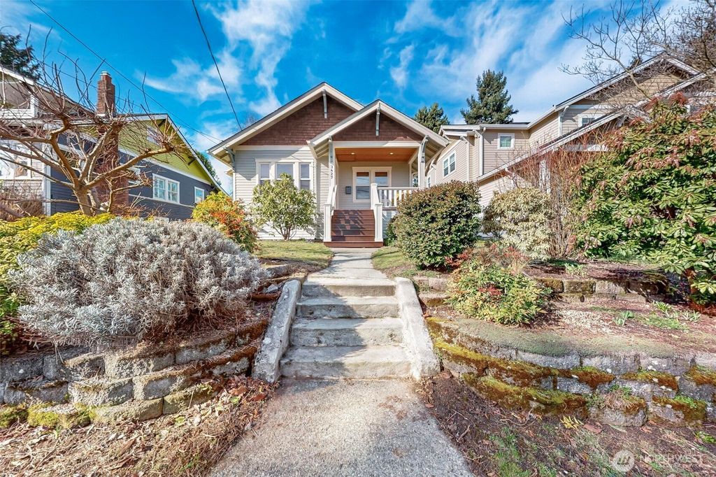 Photo of 3427 40th Avenue SW, Seattle, WA 98116 (MLS # 2340291)