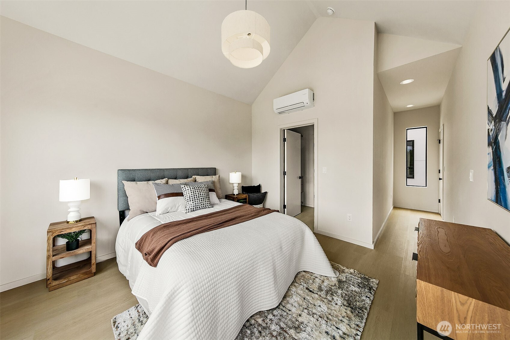 Seattle, Washington 98117, United States, 2 Bedrooms Bedrooms, ,3 BathroomsBathrooms,Residential,Active,176611