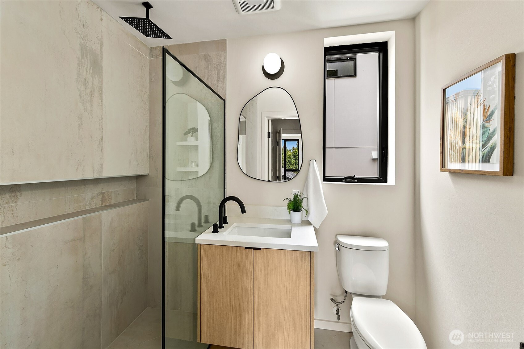 Seattle, Washington 98117, United States, 2 Bedrooms Bedrooms, ,3 BathroomsBathrooms,Residential,Active,176611