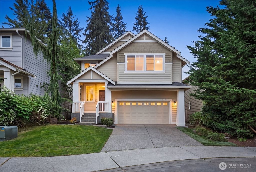 Photo of 1316 216th Street SW, Lynnwood, WA 98036 (MLS # 2495789)