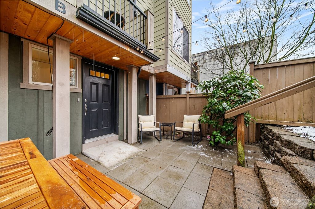 Photo of 1122 N 92nd Street #B, Seattle, WA 98103 (MLS # 2493042)