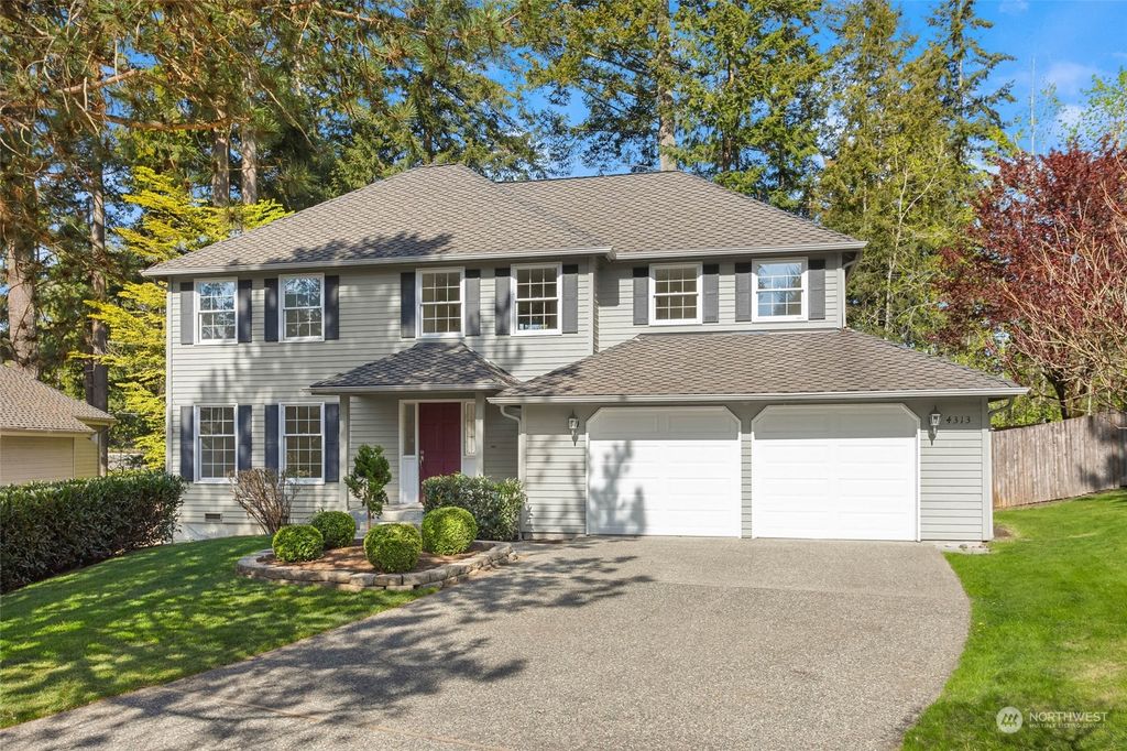 Photo of 4313 239th Place SE, Sammamish, WA 98029 (MLS # 2226475)