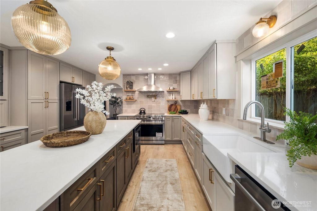 Photo of 1643 N 200th Street, Shoreline, WA 98133 (MLS # 2431357)