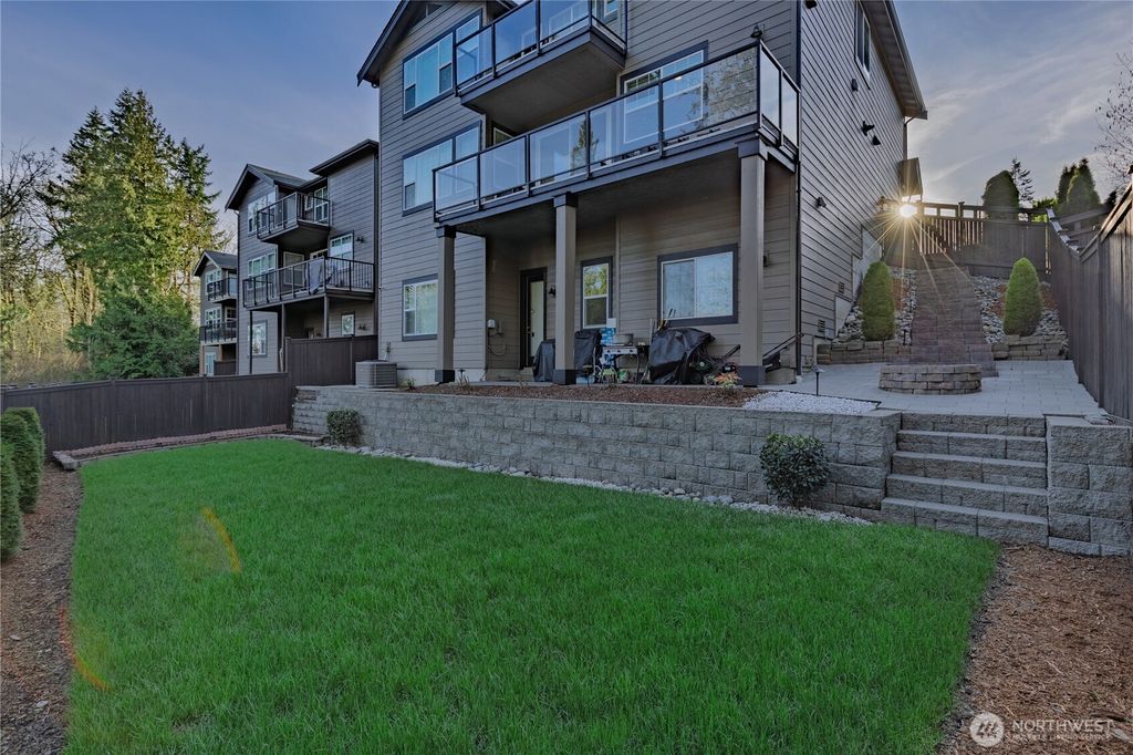 Photo of 33852 56th Place S, Auburn, WA 98001 (MLS # 2509277)