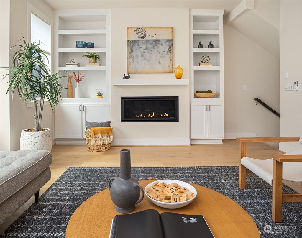Photo of 2111 9th Avenue W #19, Seattle, WA 98119 (MLS # 2293420)