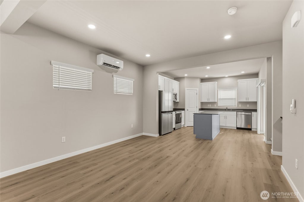 Photo of 13913 11th Place W, Lynnwood, WA 98087 (MLS # 2536255)