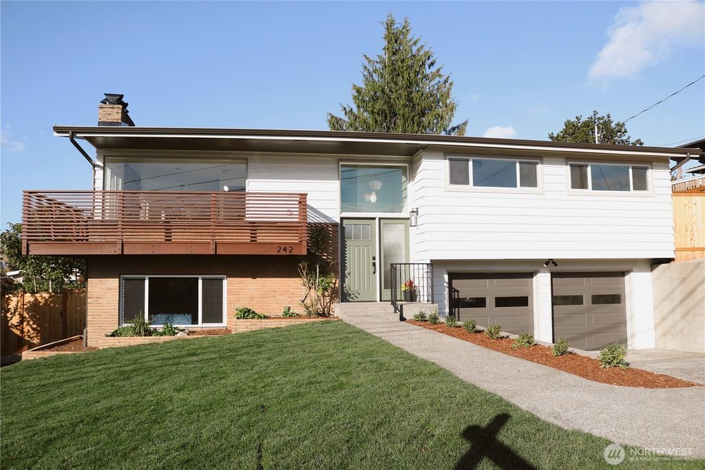 Photo of 242 SW 186th Street, Normandy Park, WA 98166 (MLS # 2415091)