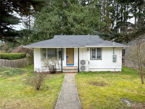 Photo of 23003 53rd Avenue W, Mountlake Terrace, WA 98043 (MLS # 2201576)
