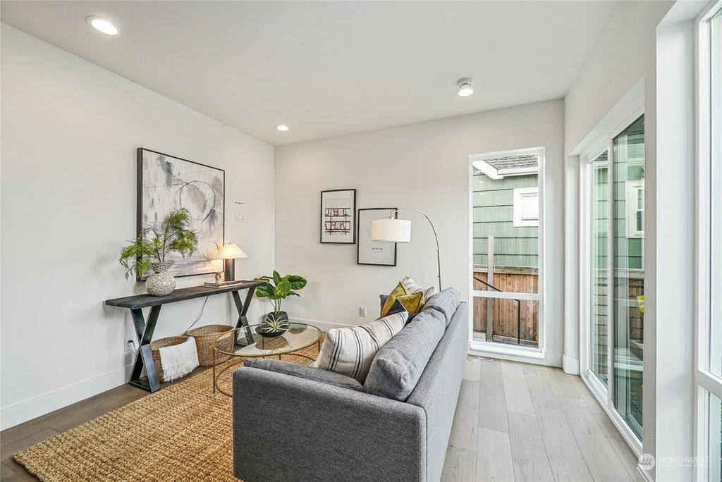 Photo of 4765 35th Avenue NE #B, Seattle, WA 98105 (MLS # 2180683)